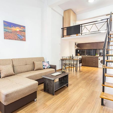 Neva'S Apartment'S In Center Chania 1 2 エクステリア 写真